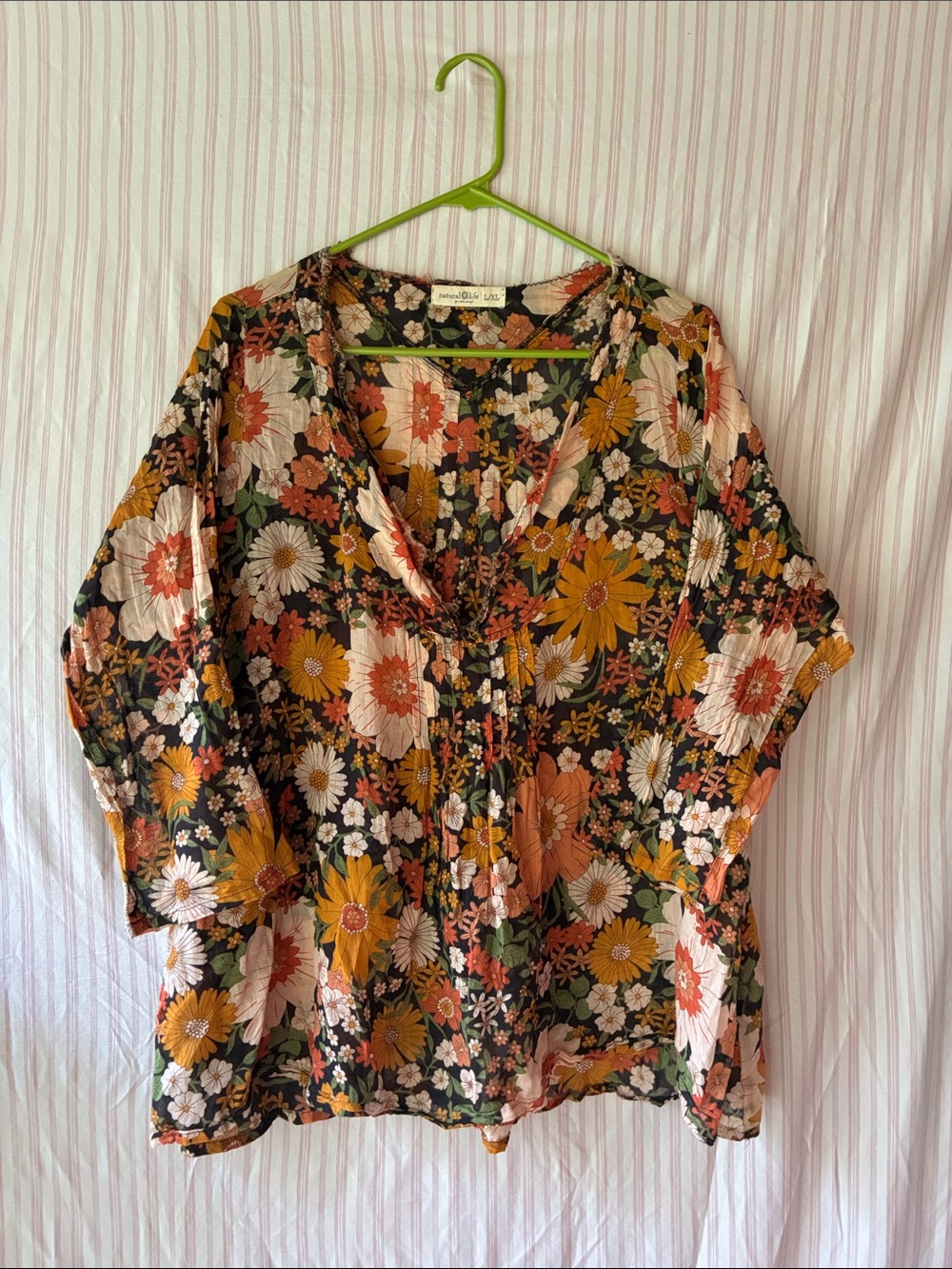 Natural Life - Floral V-Neck Lightweight Blouse - Multicolor